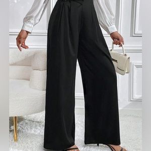 Shein Curve Side Zipper Trouser